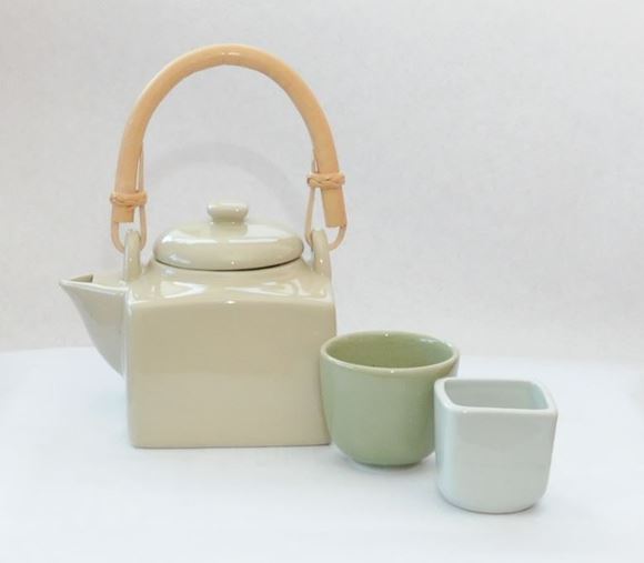 Picture of Teapot Cubic Ivory- GWT03I