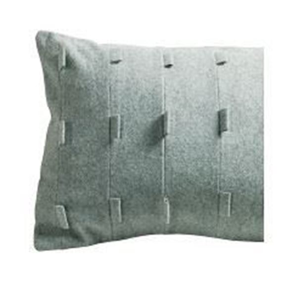 Picture of CUSHION MANHATTEN MARL 30X50 - LCST005M
