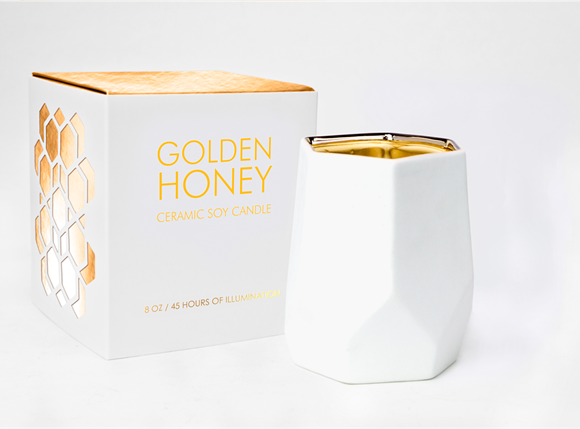 Picture of DL2162 - ABSTRACT WHITE LGE 75 HRS- GOLDEN HONEY CANDLE