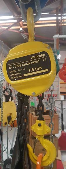 Picture of 1.5 Ton Chain Hoist