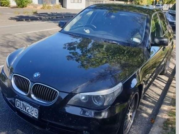 Picture of BMW 525i