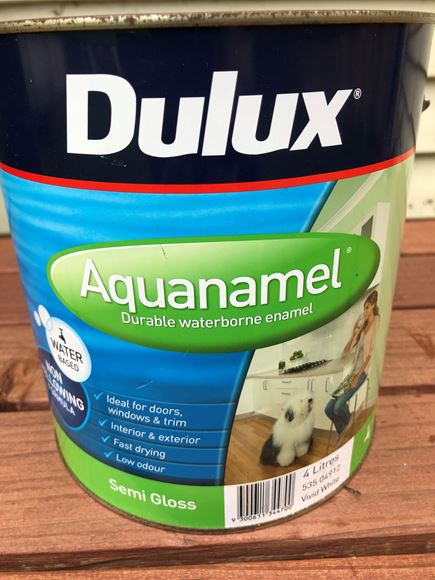 Picture of Dulux Aquanamel Semi Gloss Vivid White 4 Litres