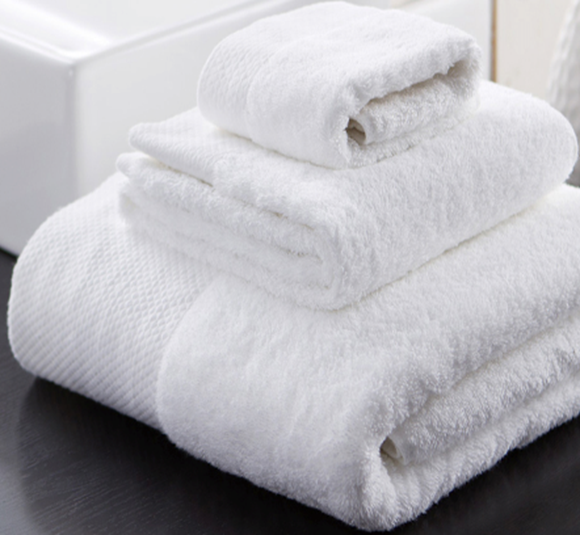 Picture of 16s White Boarder - Bath Towel