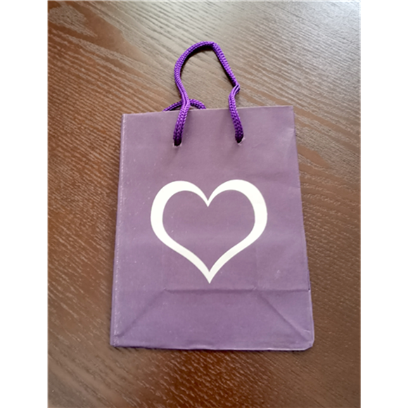 Picture of Mini Goodie bag - purple color with one heart printed design - 40 bags for T$60