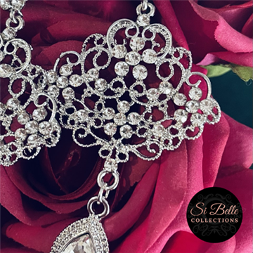 Picture of Si Belle Collections - Higher Love Collection - Delicate Diva Earrings - Delivery Included