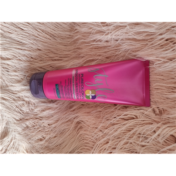 Picture of Pureology Smooth Perfection Smoothing Cream