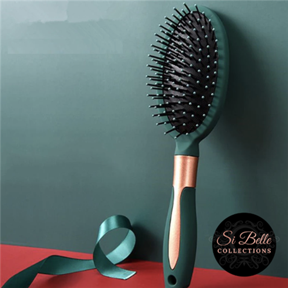 Picture of Si Belle Collections - Round Paddle Brush - Delivery Included